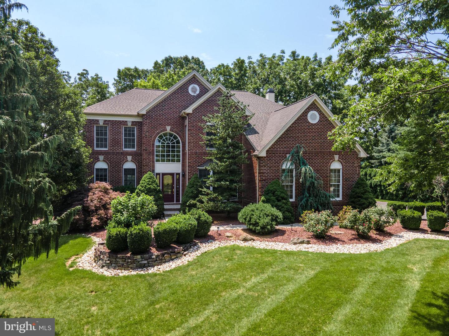4140 Douglas Drive