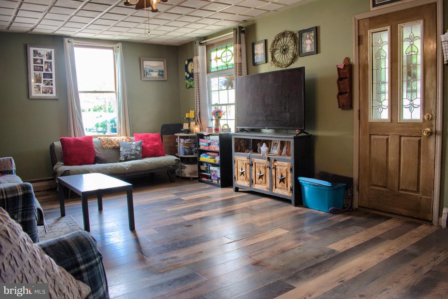 1530 Fern Street W, Coal Township