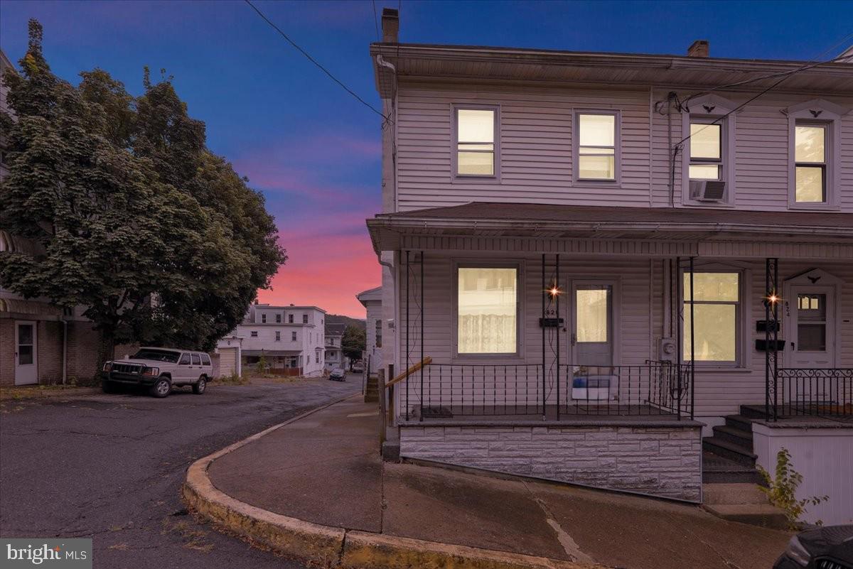 826 E Dewart Street, Shamokin