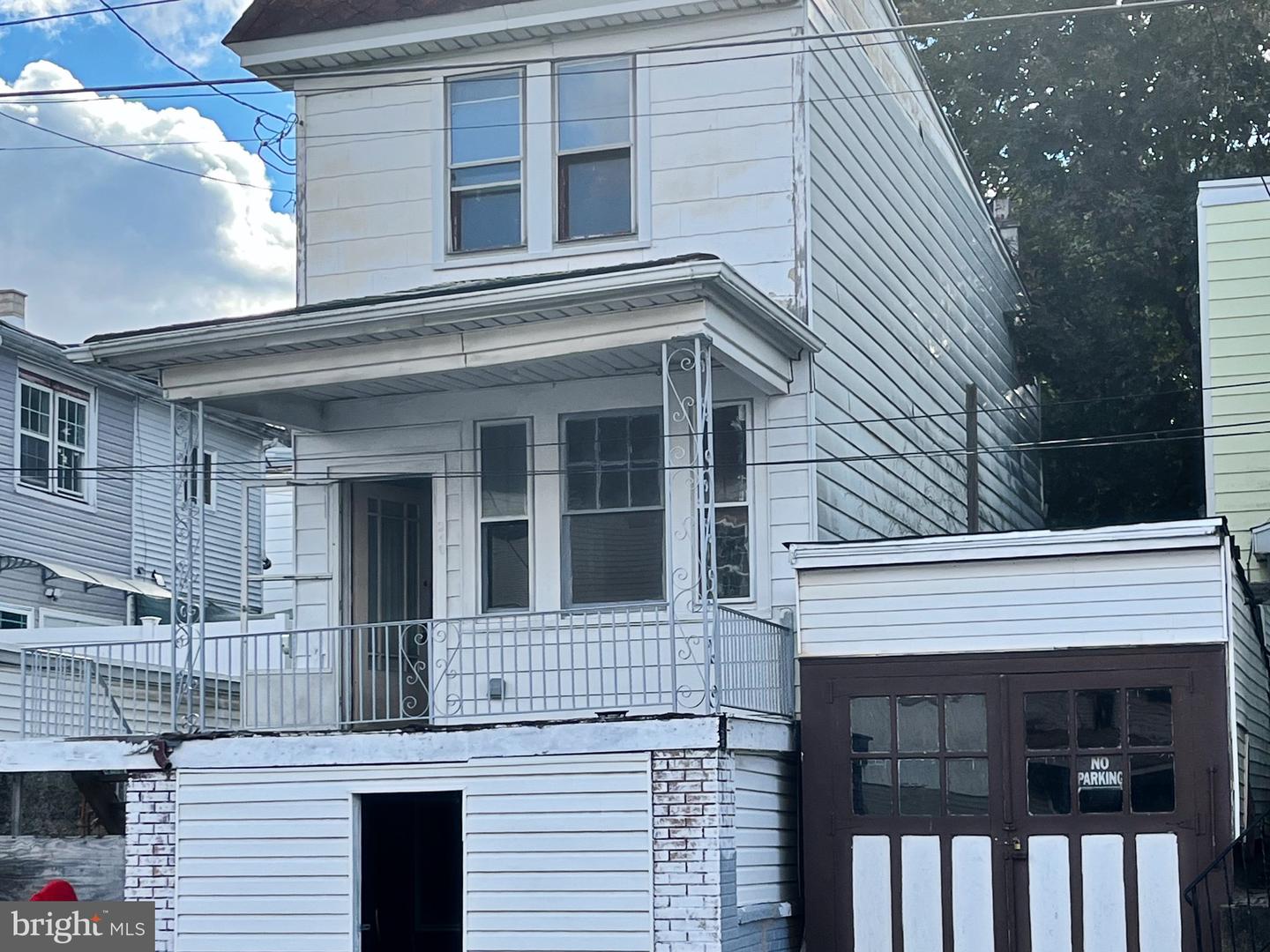 340 E 5th Street