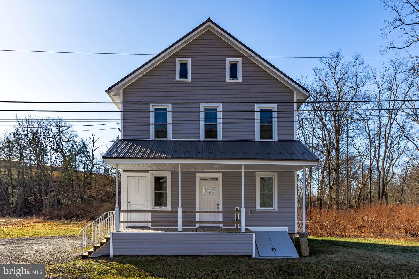 1586 Schwaben Creek Road