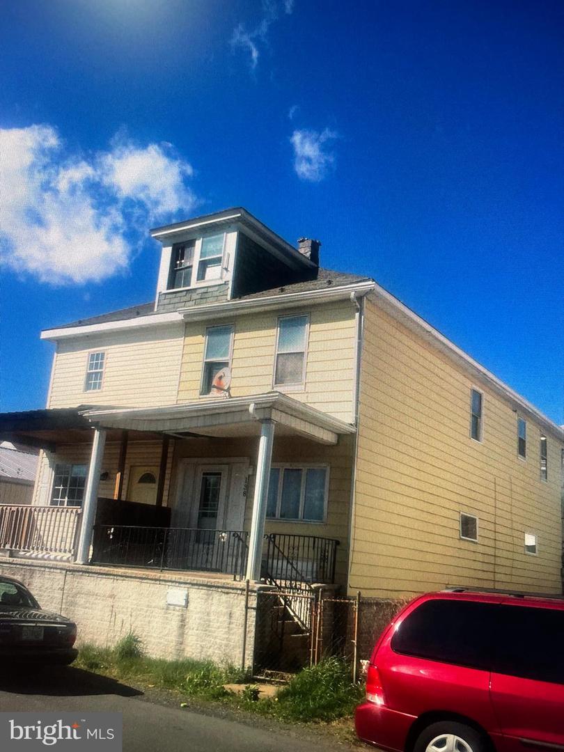 138 Railroad Street