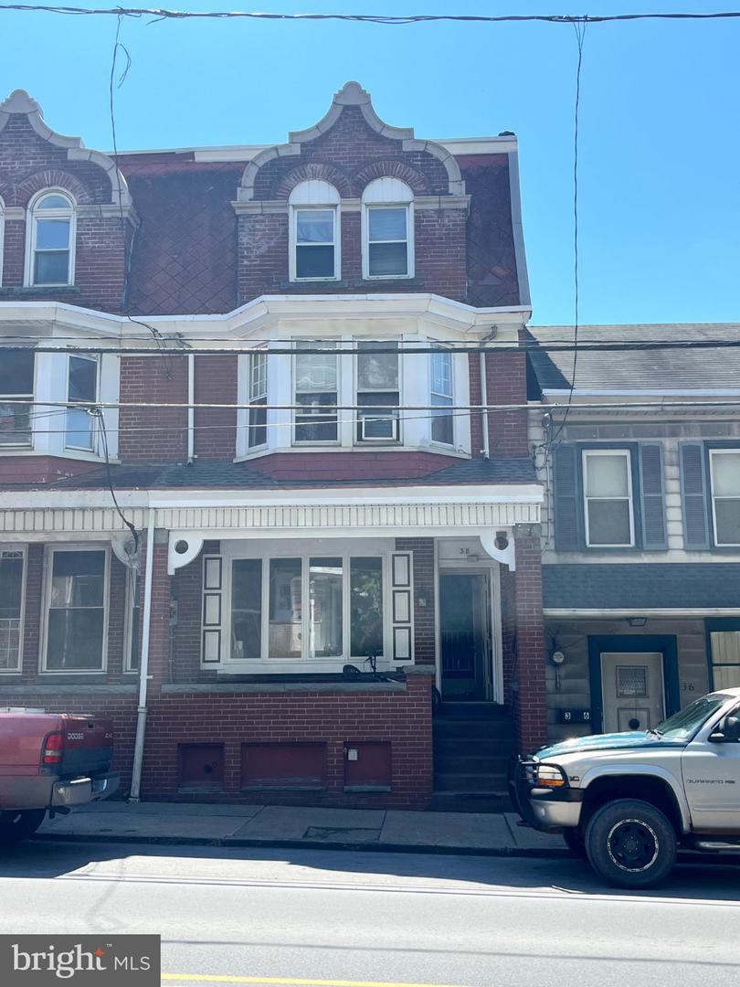 38 E Sunbury Street, Shamokin