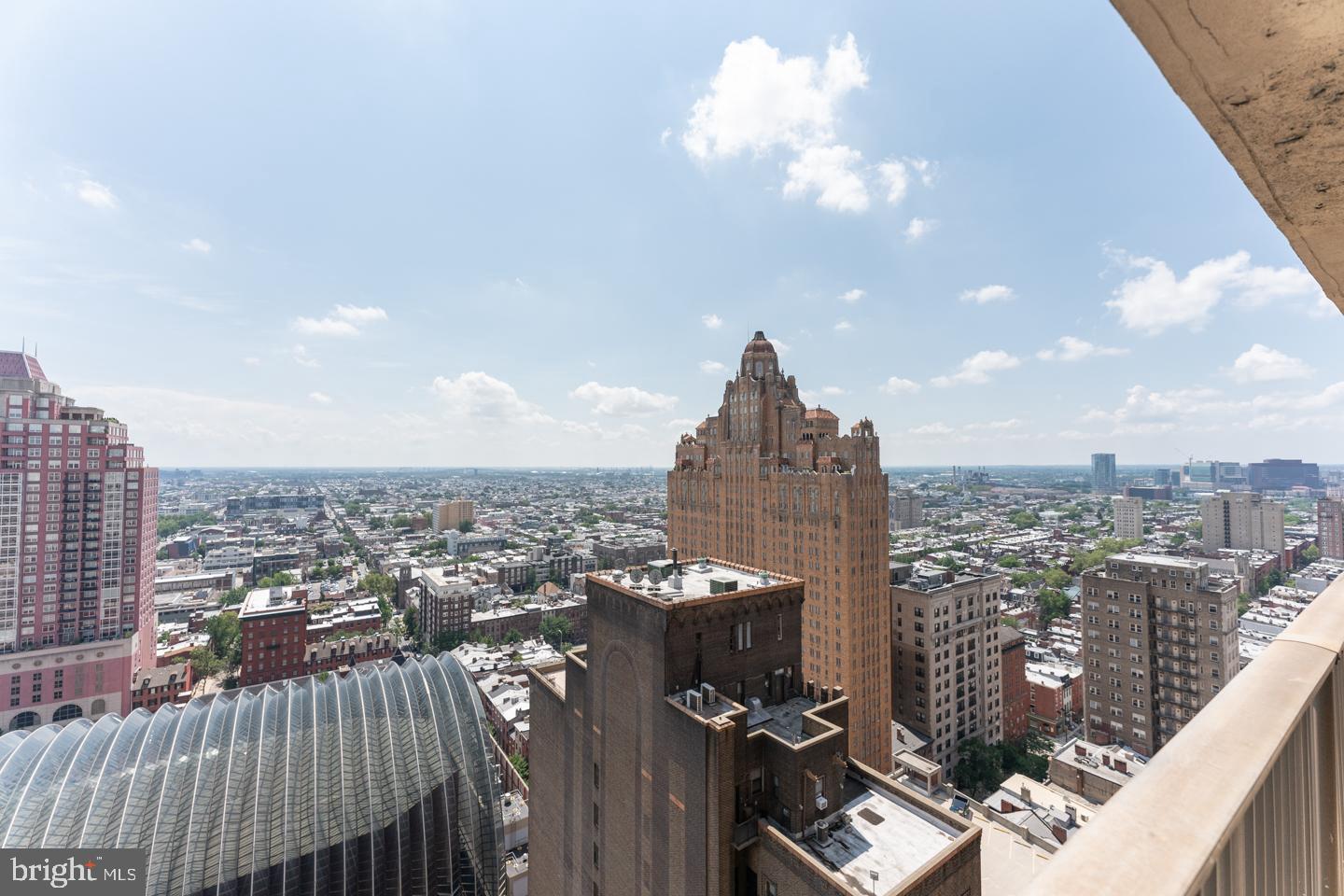 1420 Locust Street #24m