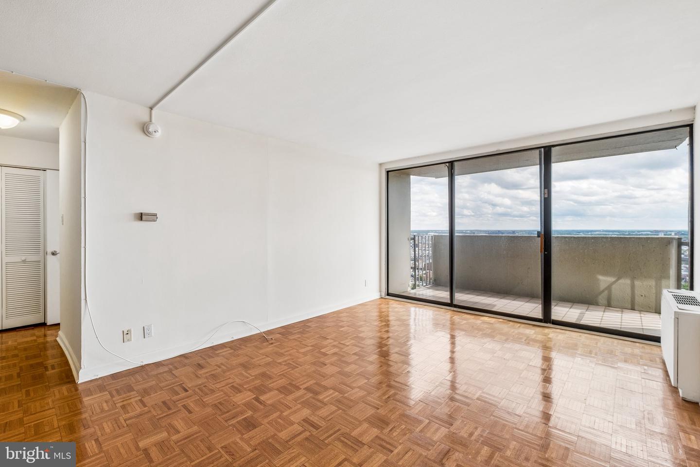 224 W Rittenhouse Square #3009