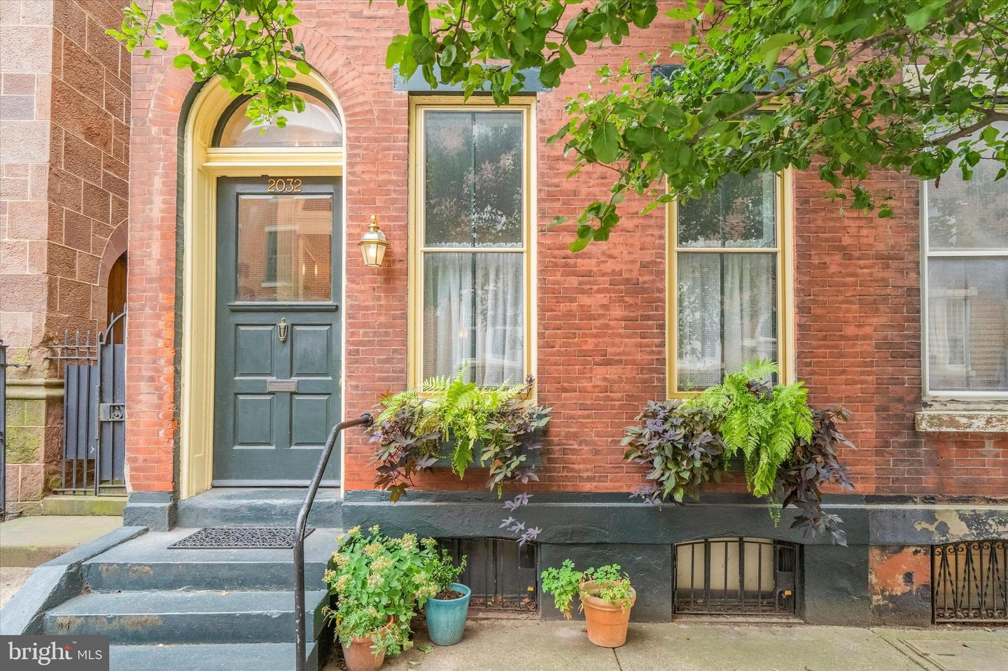 2032 Cherry Street, Philadelphia