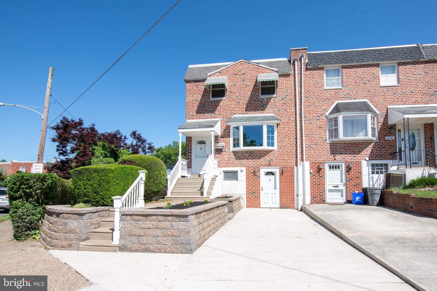 12100 Ranier Road, Philadelphia
