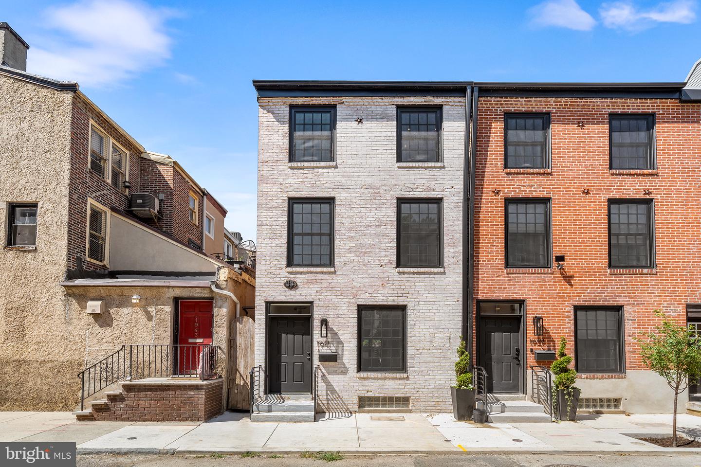 1941 Waverly Street, Philadelphia