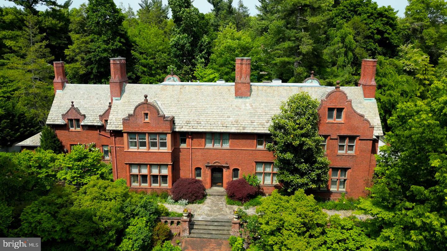 455 And 461 W Chestnut Hill Avenue, Philadelphia