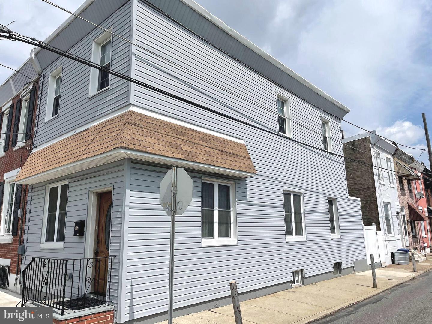 2739 E Madison Street, Philadelphia