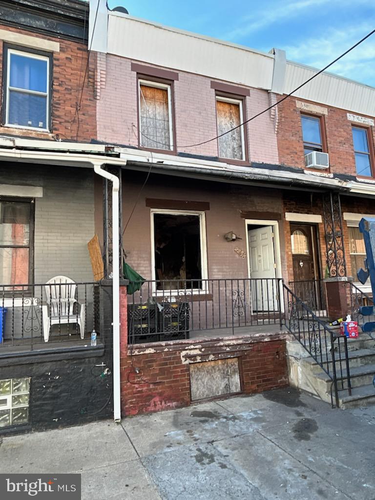 2238 Pierce Street, Philadelphia