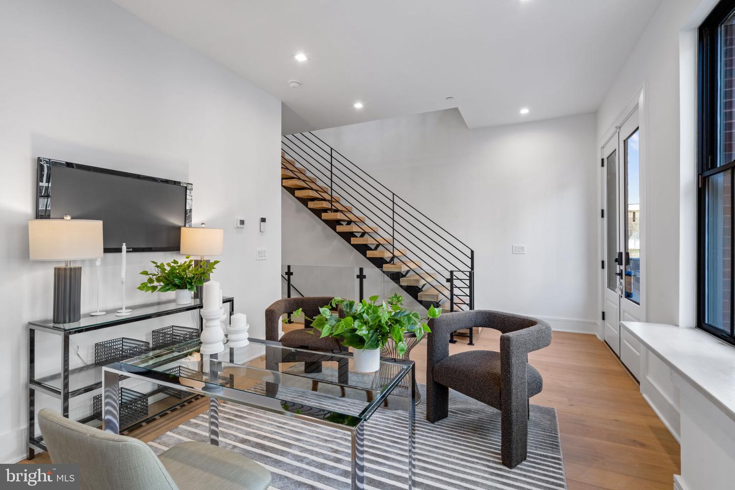 246 N 2nd St, Philadelphia
