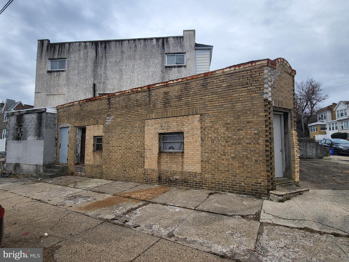 6327 N 18th Street, Philadelphia