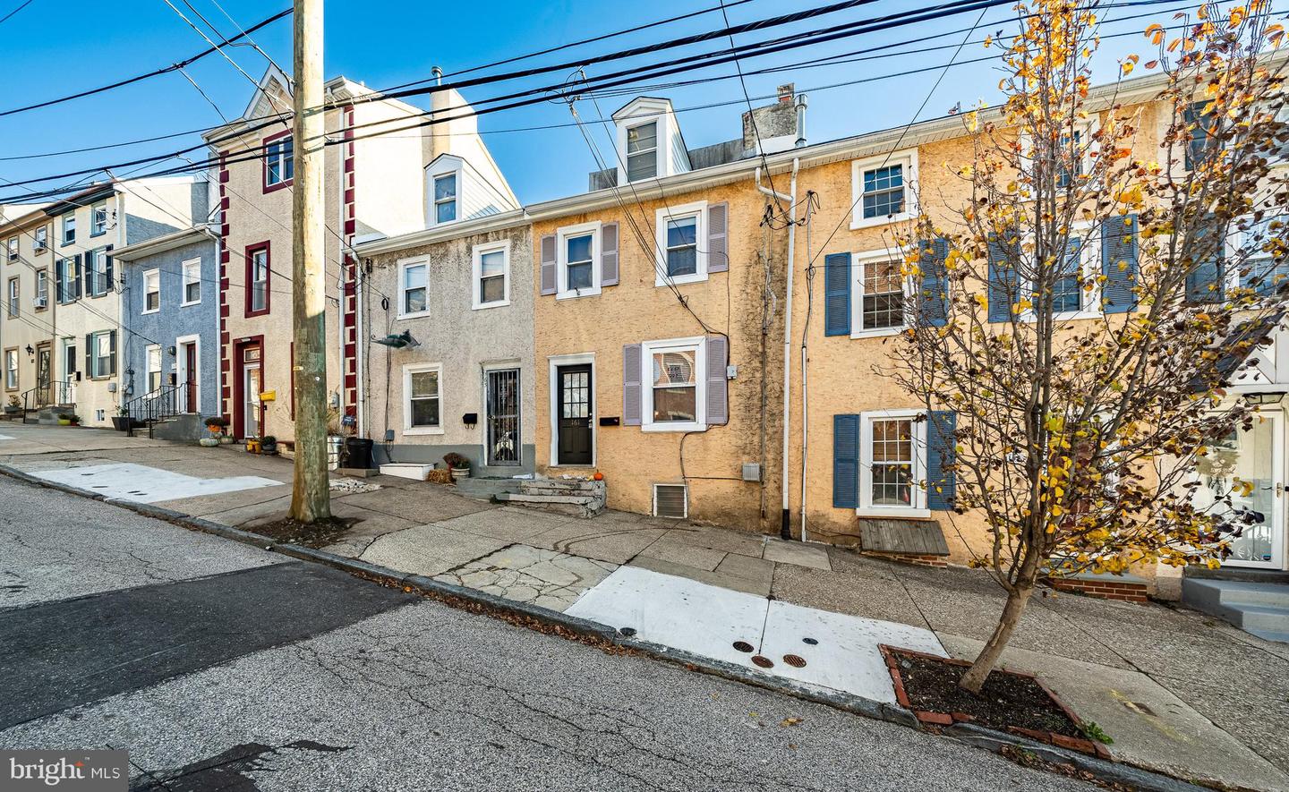 161 Gay Street, Philadelphia