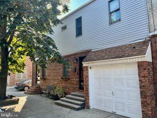 101 Sigel Street, Philadelphia