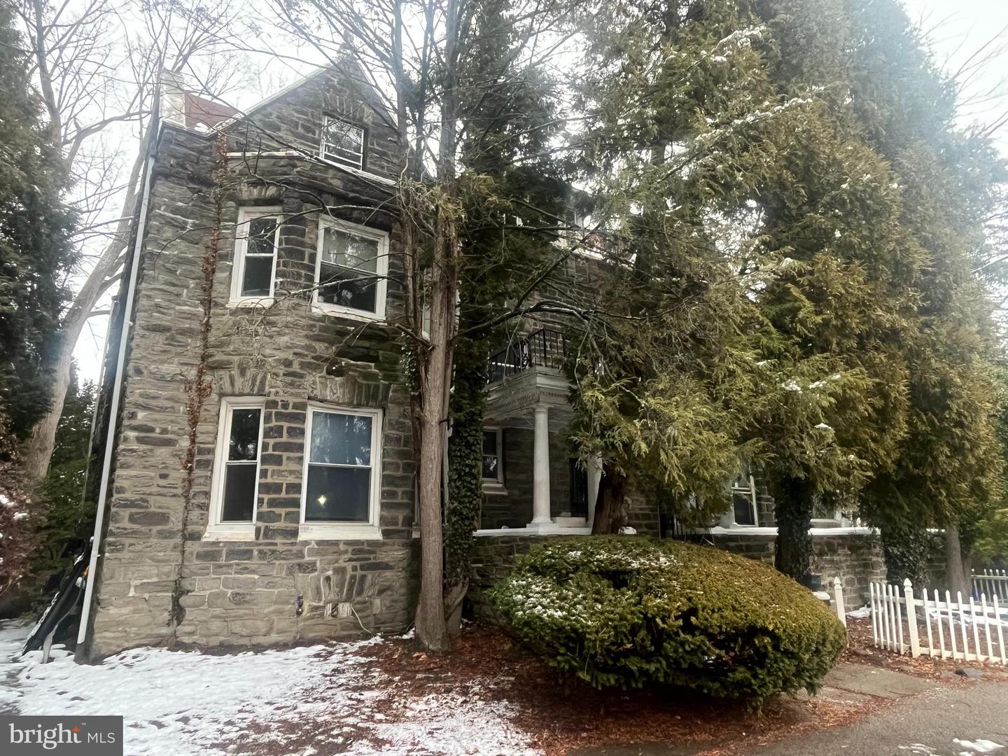 6041 Drexel Road, Philadelphia
