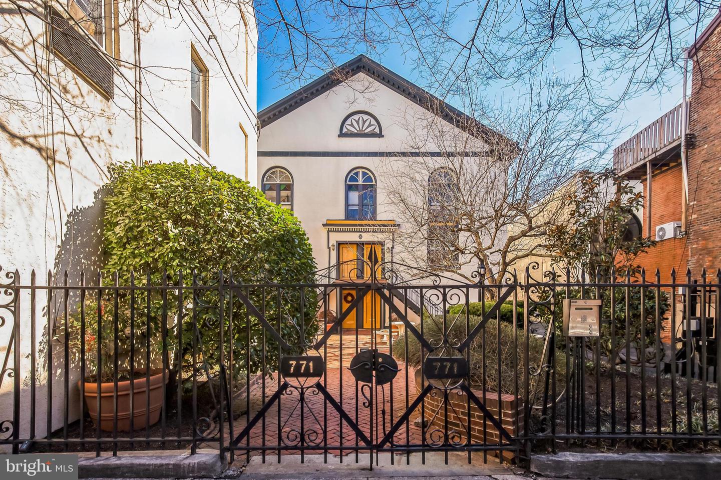771 S 2nd Street #f, Philadelphia