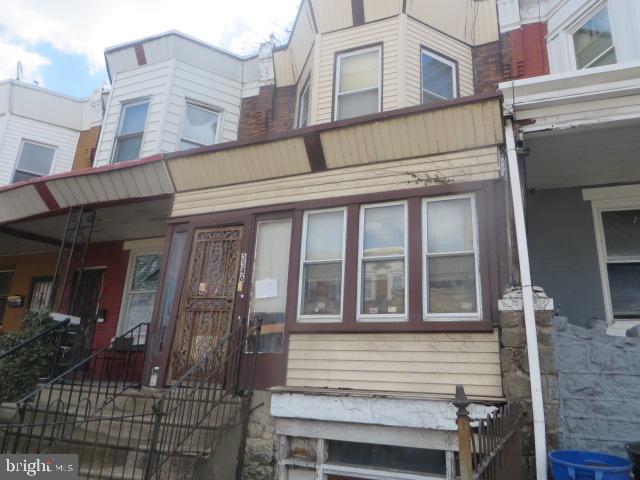 5546 Lansdowne Avenue