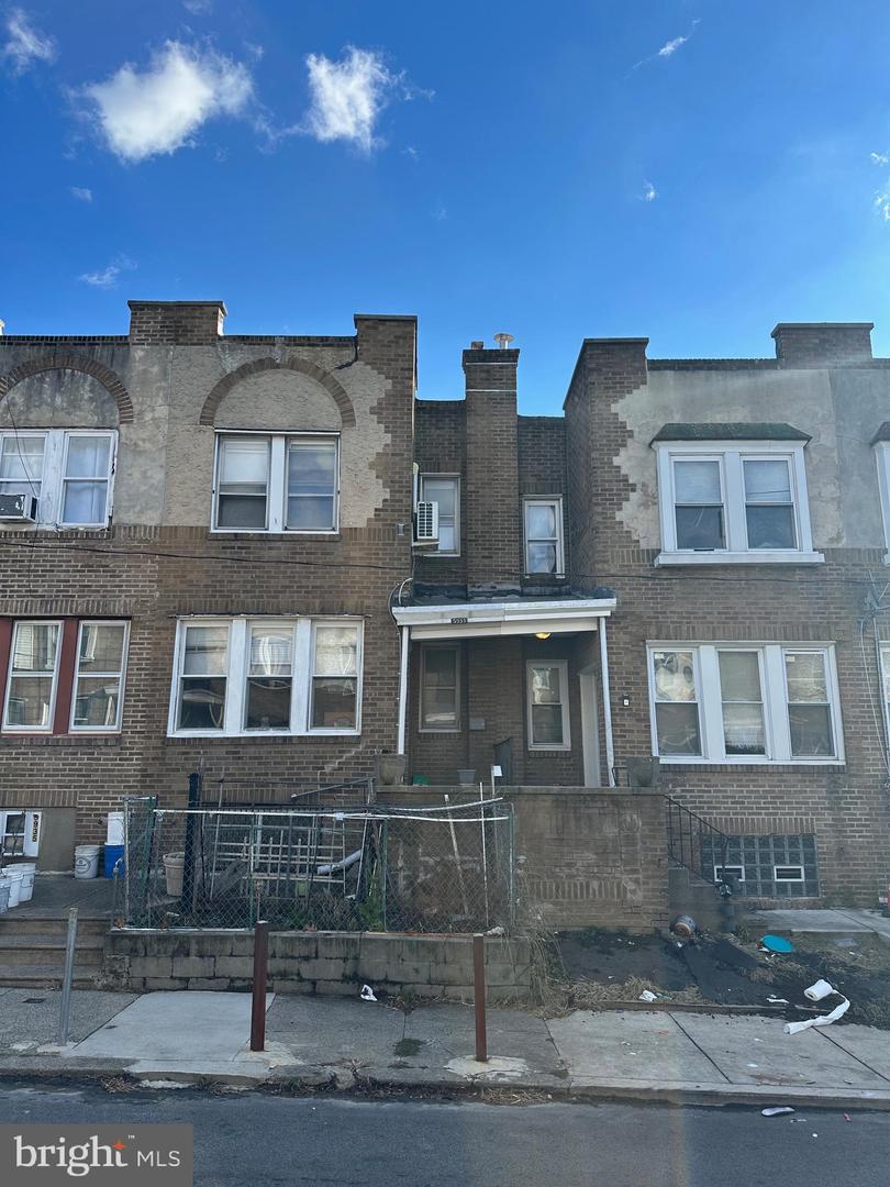 5933 N Lawrence Street, Philadelphia