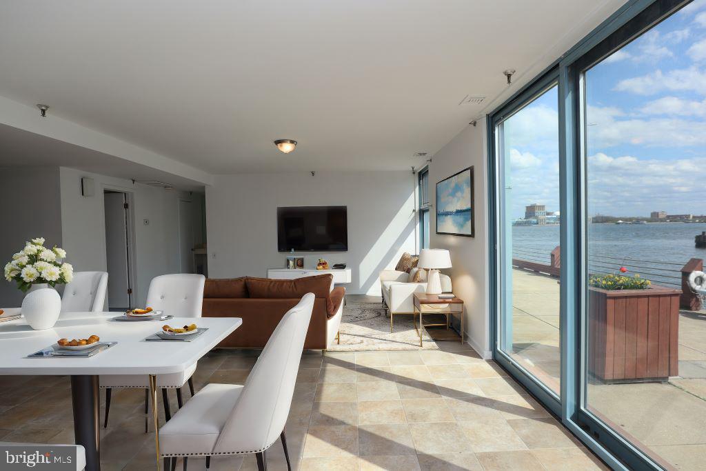 3 N Christopher Columbus Boulevard #rl108, Philadelphia