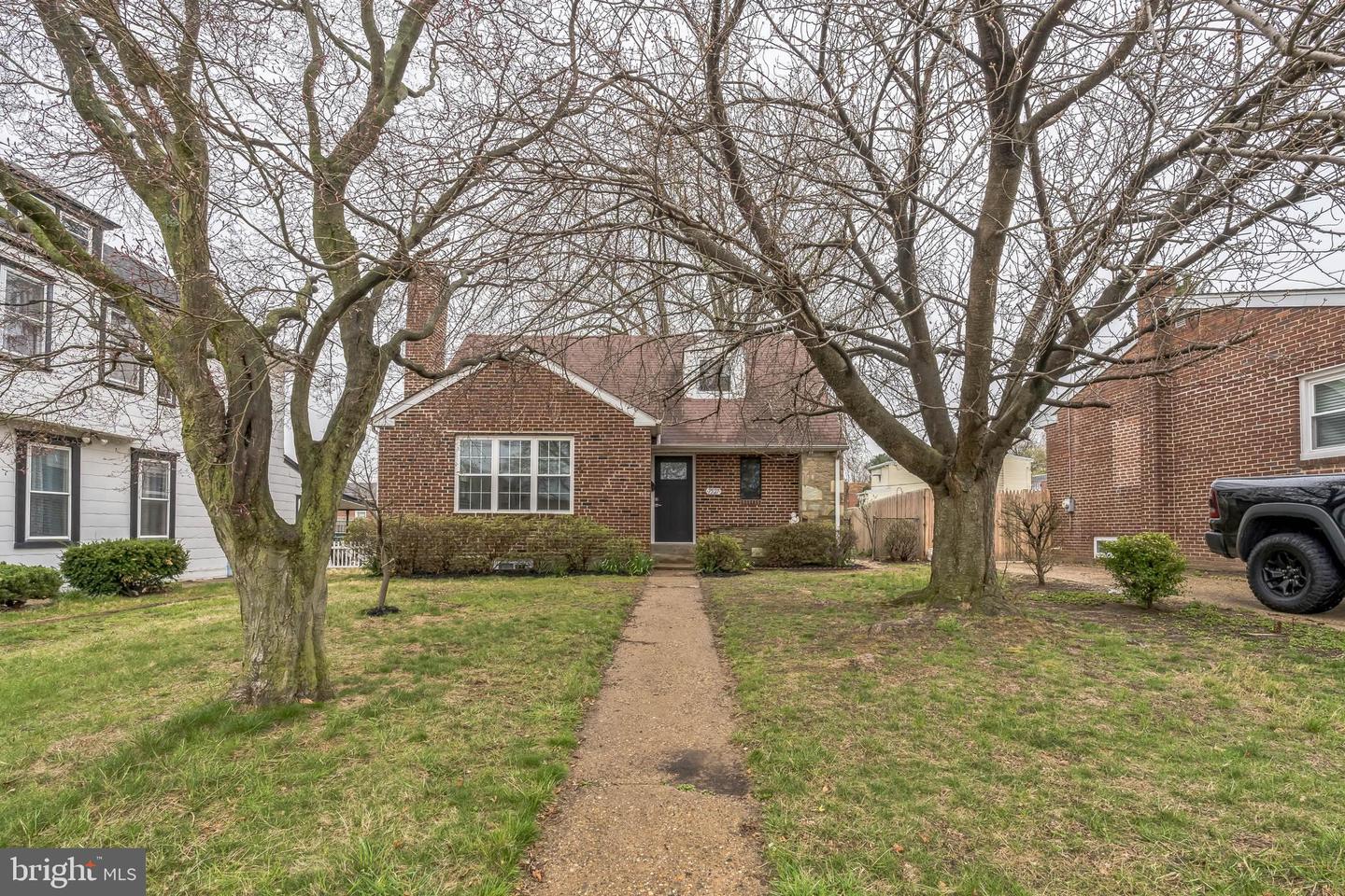 7527 Whitaker Avenue, Philadelphia