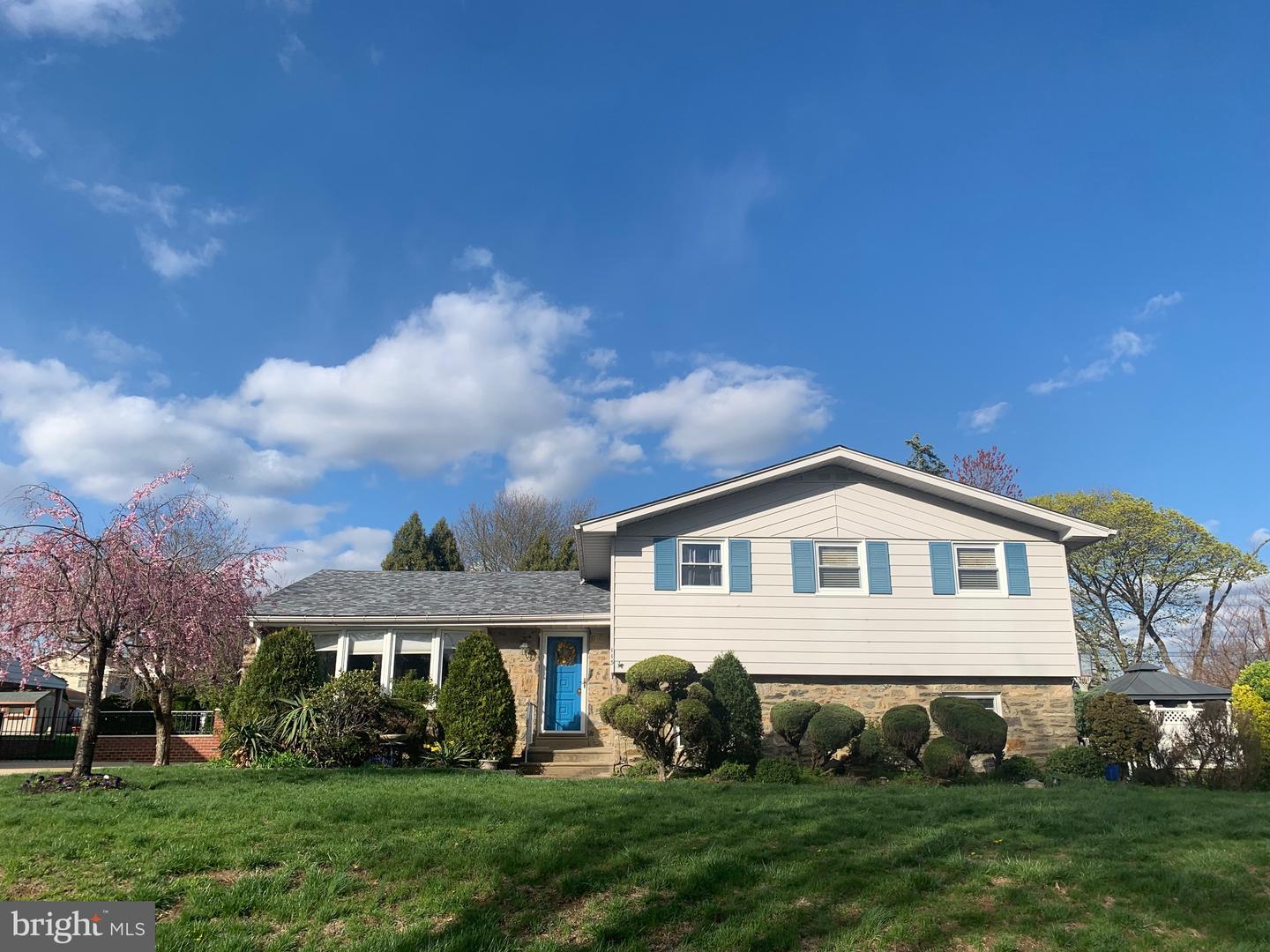 115 Flagstaff Road, Philadelphia