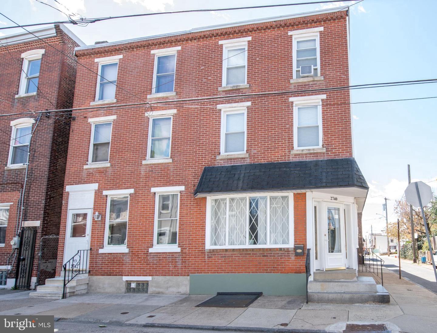 2740 Pratt Street