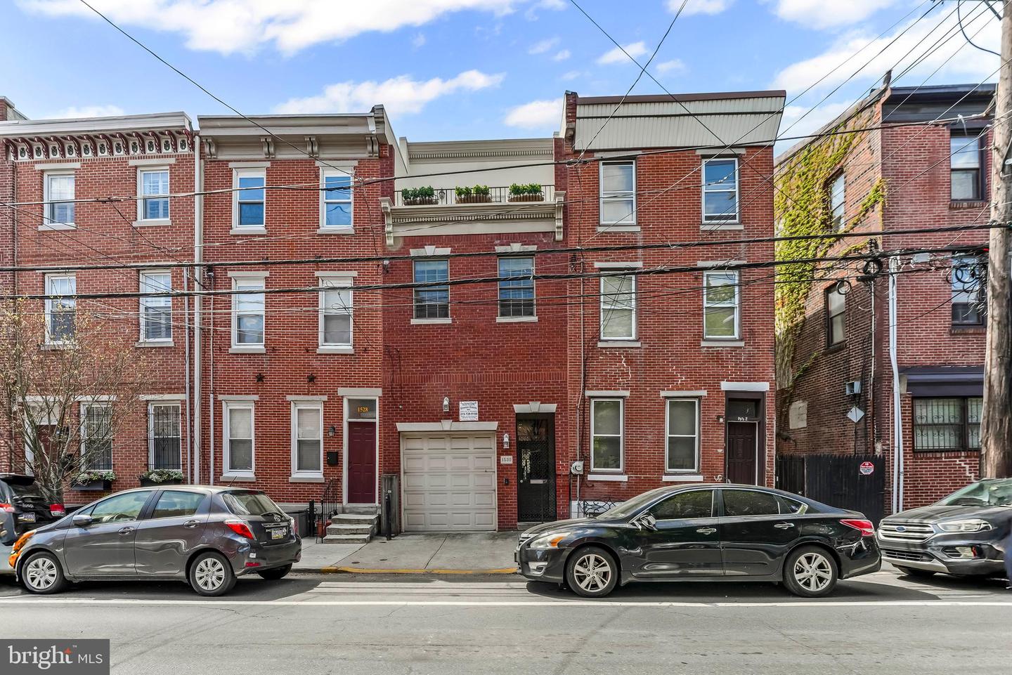 1530 Bainbridge Street, Philadelphia