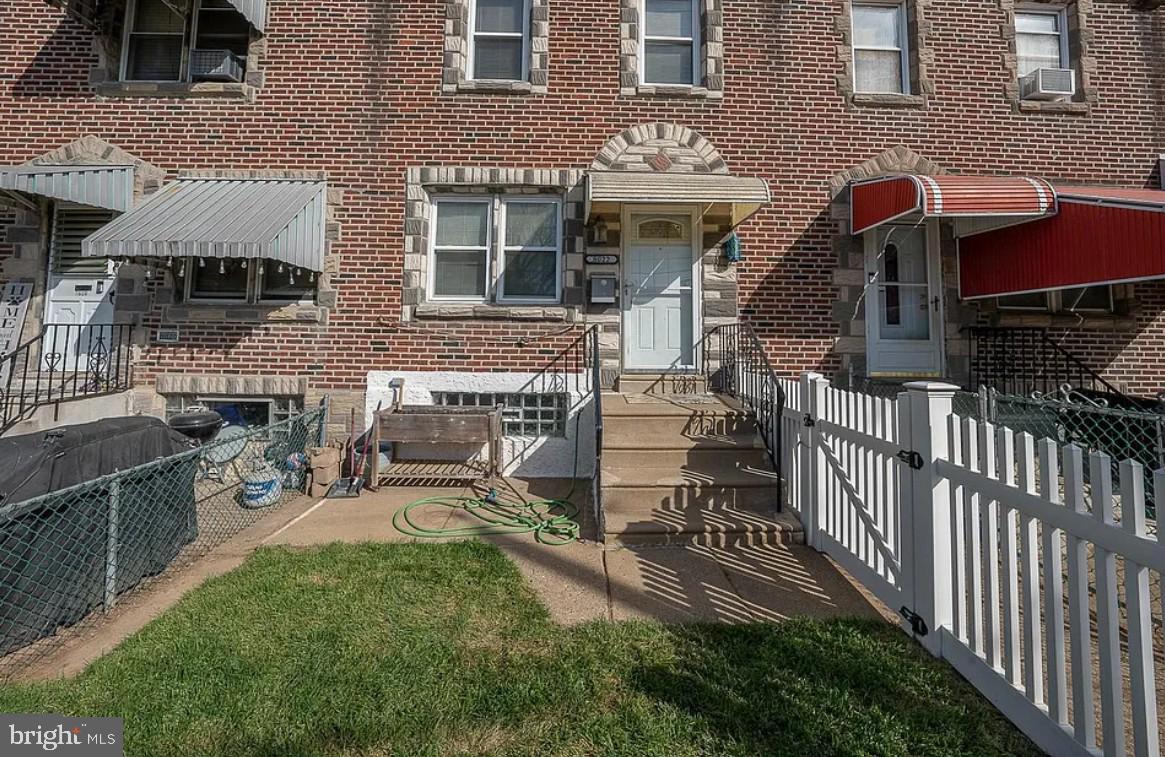 8022 Moro Street, Philadelphia