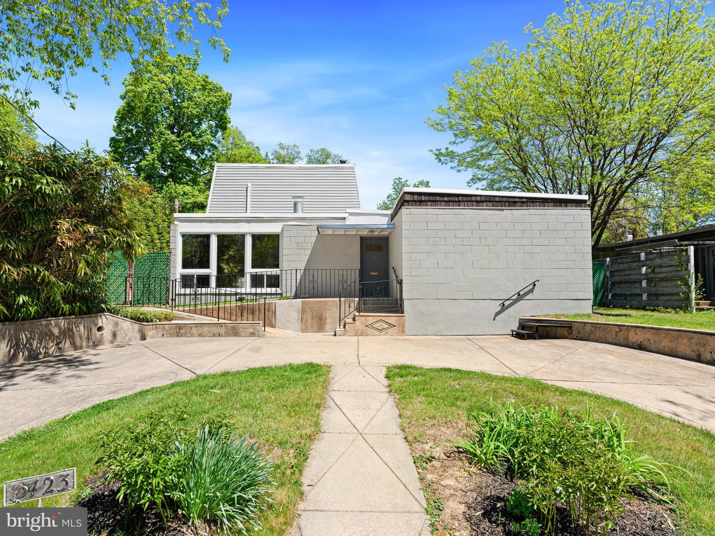 2423 N 51st Street, Philadelphia