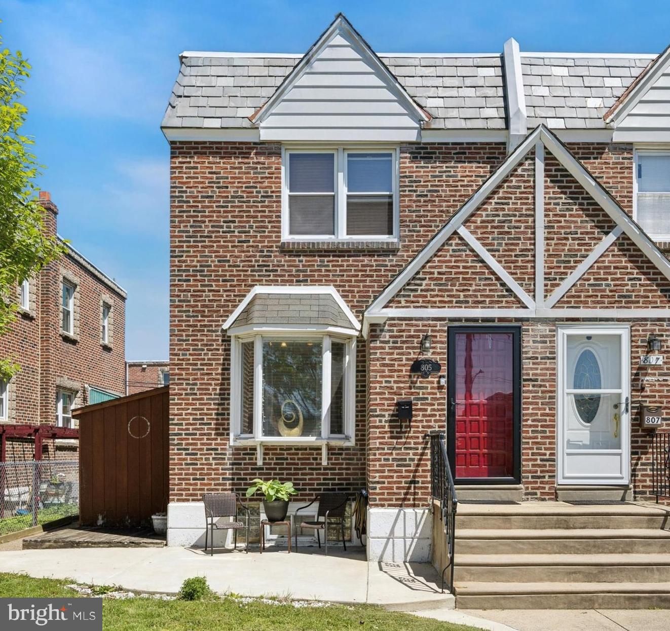 805 Tyson Avenue, Philadelphia