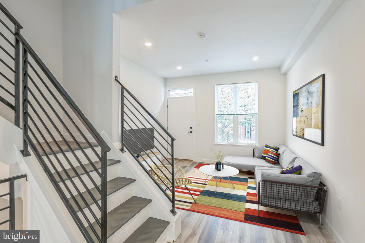 1526 W Seybert Street, Philadelphia