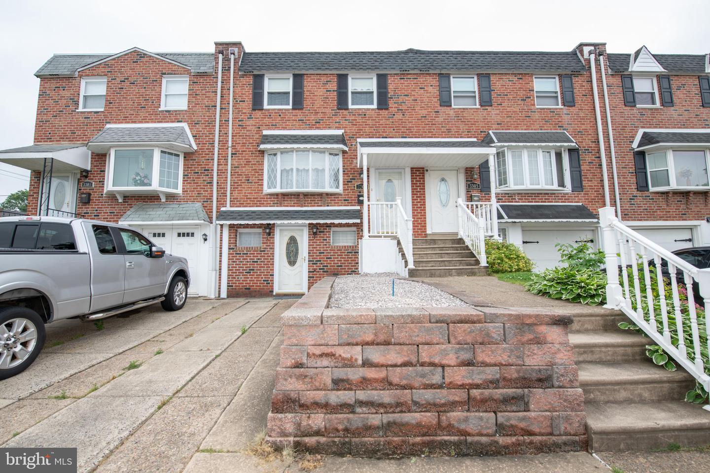 3303 Gurley Road, Philadelphia