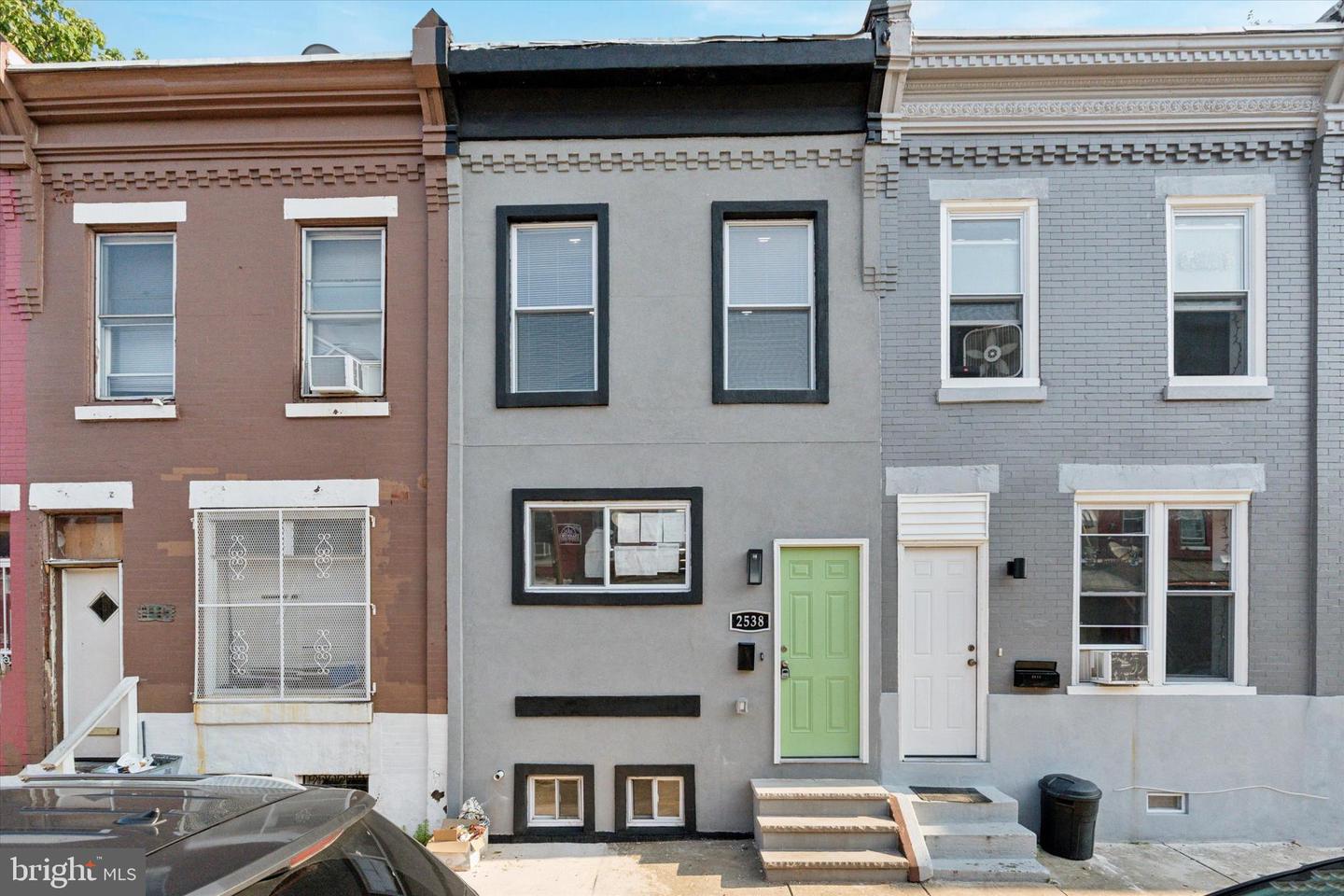 2538 W Oakdale Street, Philadelphia