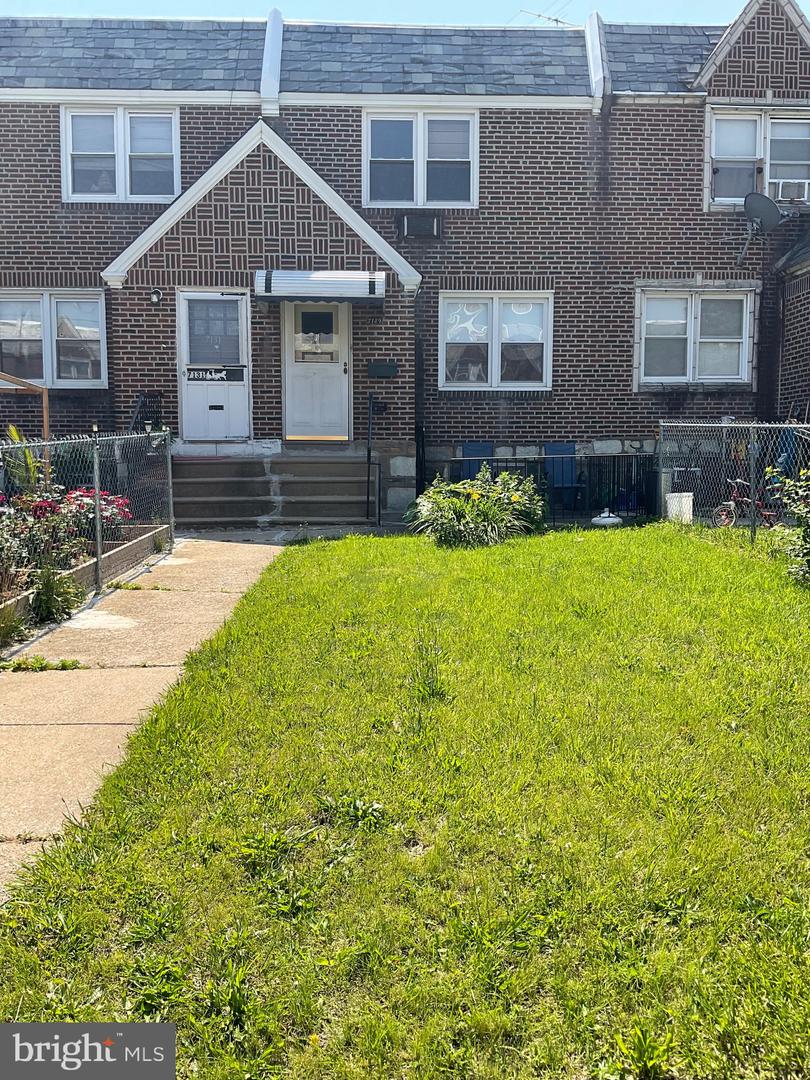 7129 Oakland Street, Philadelphia