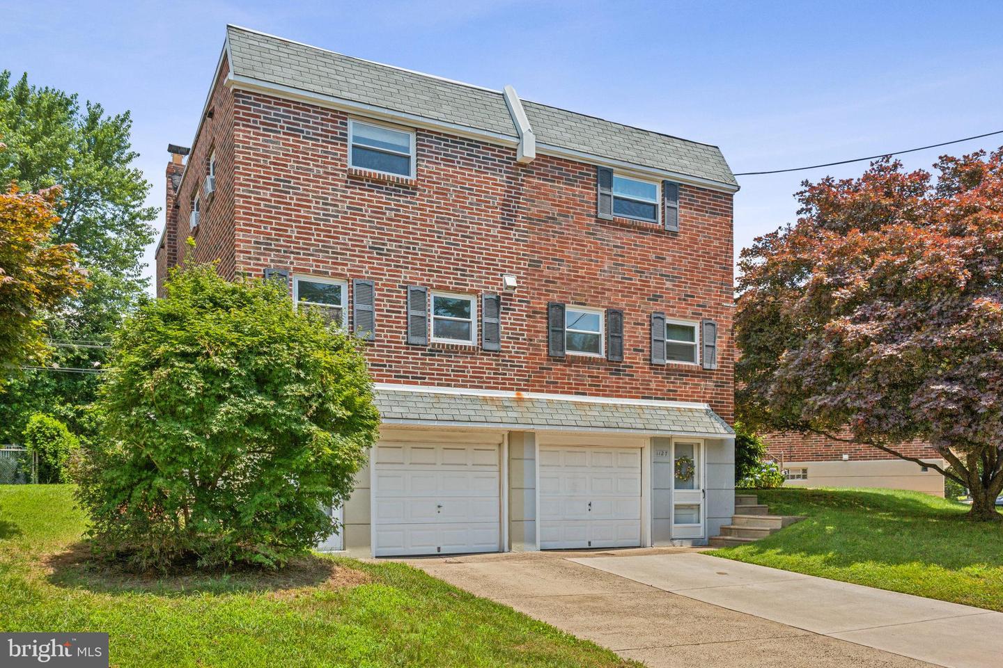 1125 Solly Avenue, Philadelphia