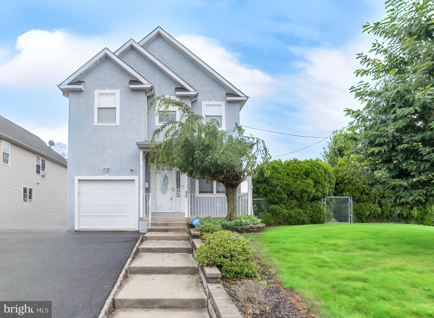 800 Red Lion Road, Philadelphia