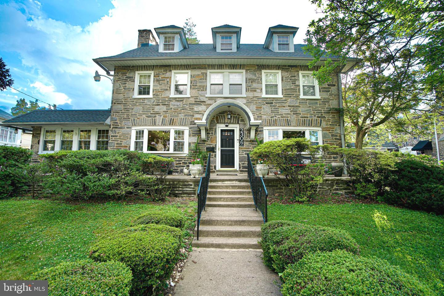 2306 N 52nd Street, Philadelphia