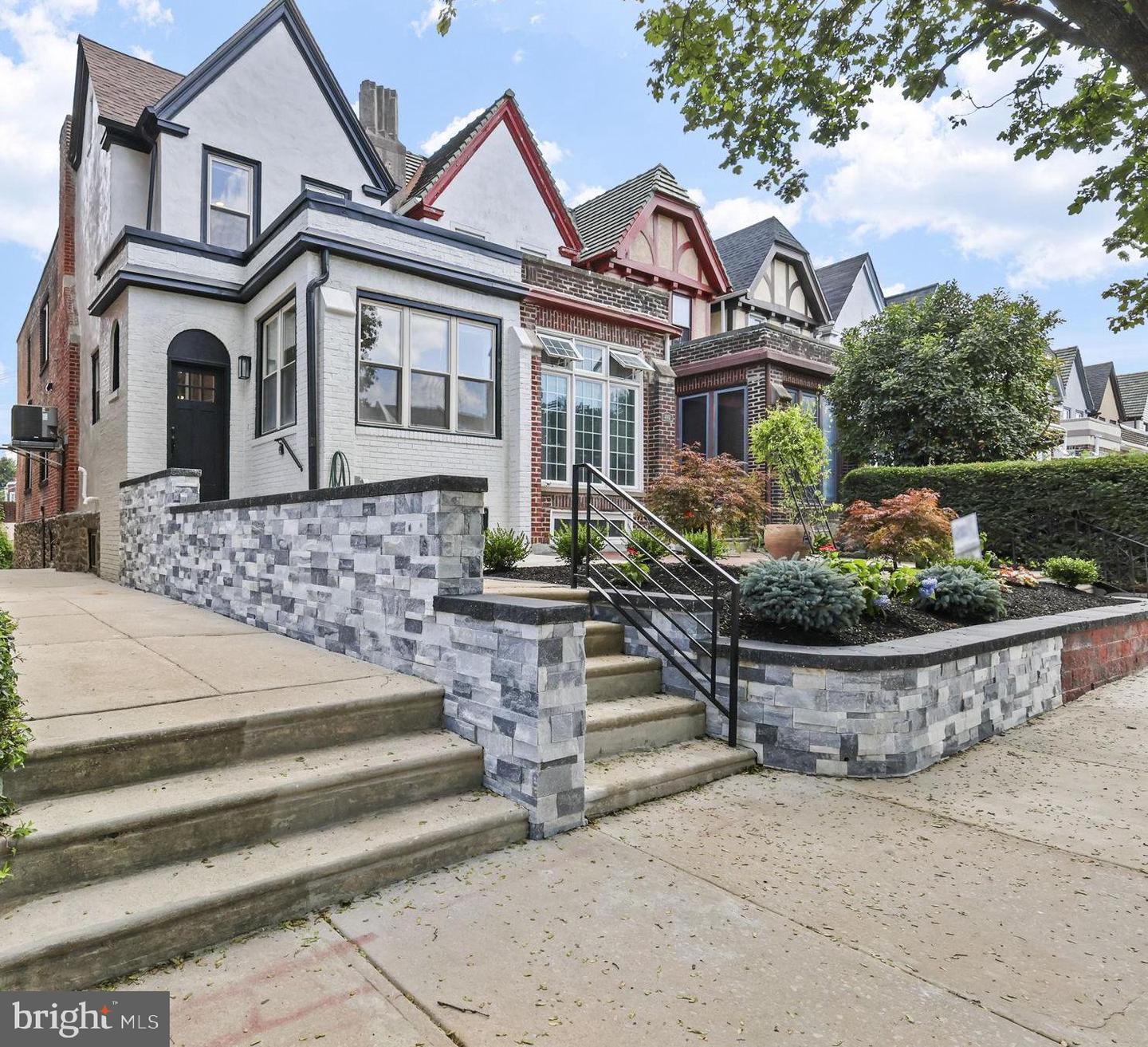 4910 Pine Street, Philadelphia