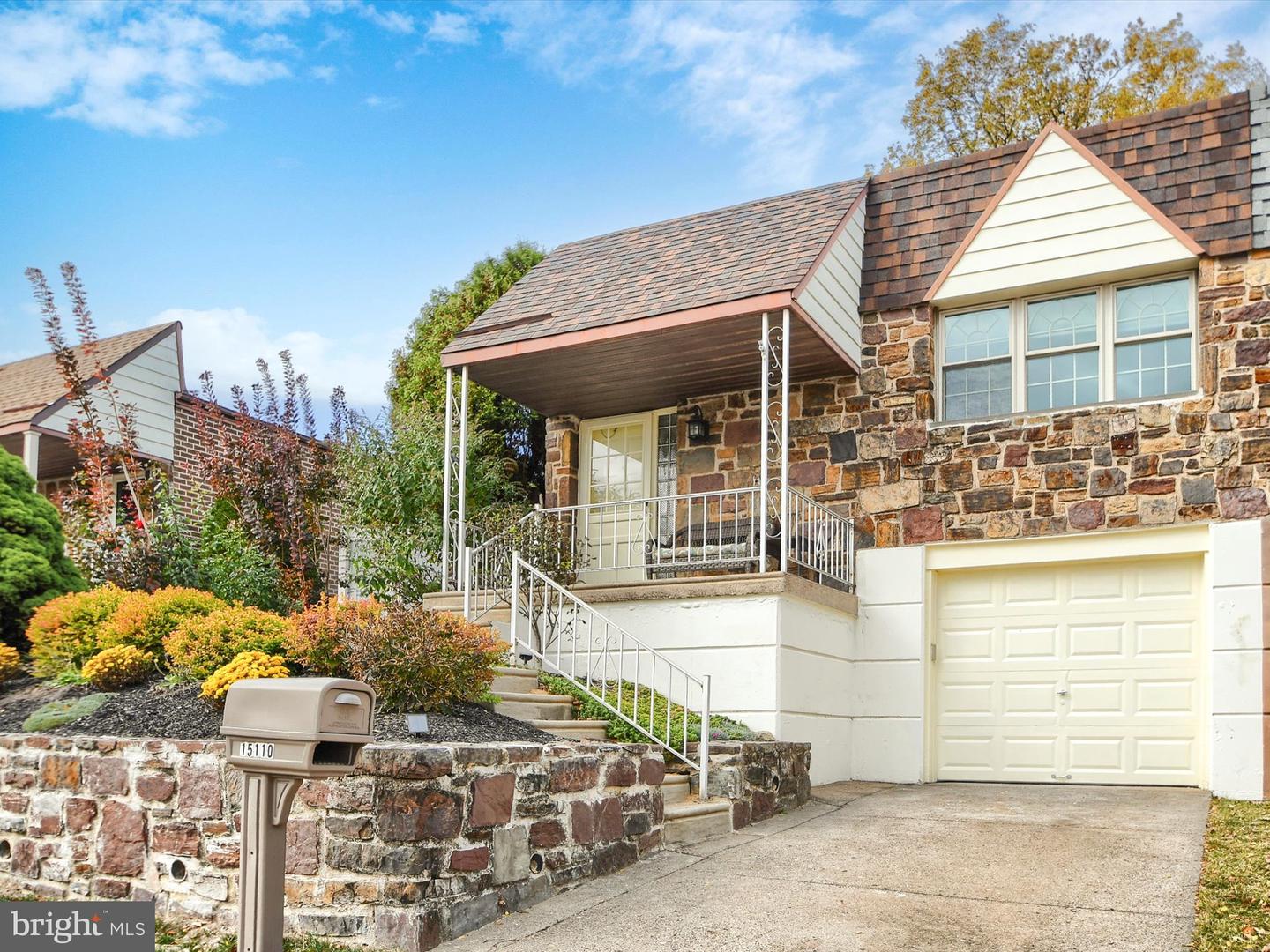 15110 Ina Drive, Philadelphia