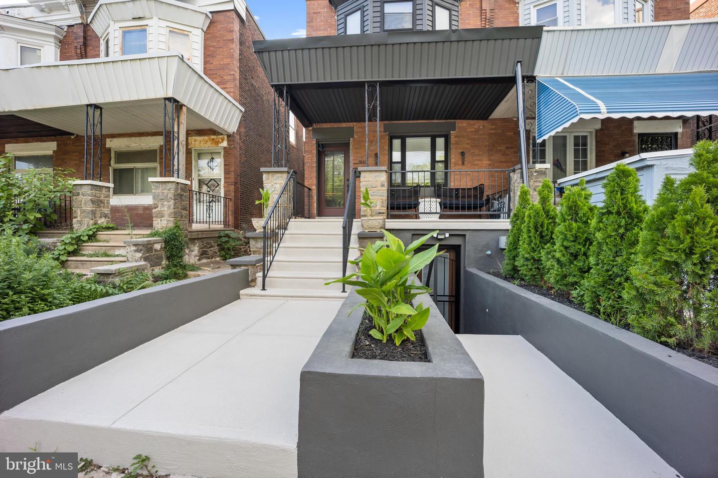 5841 Chester Avenue, Philadelphia