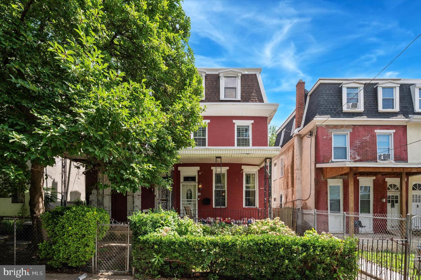 30 W Apsley Street, Philadelphia