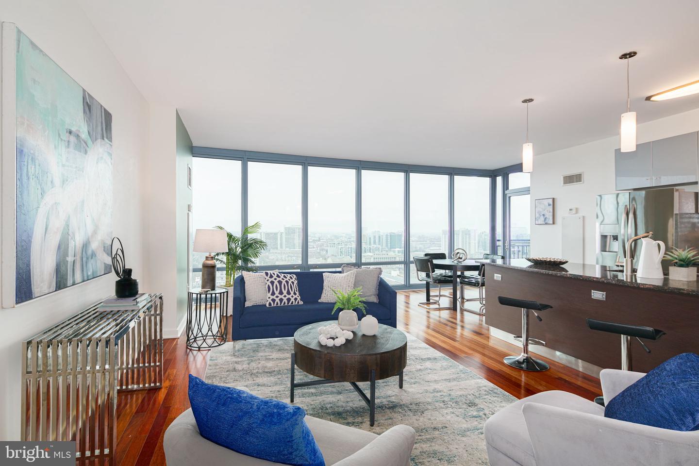 2101 Market Street #1901