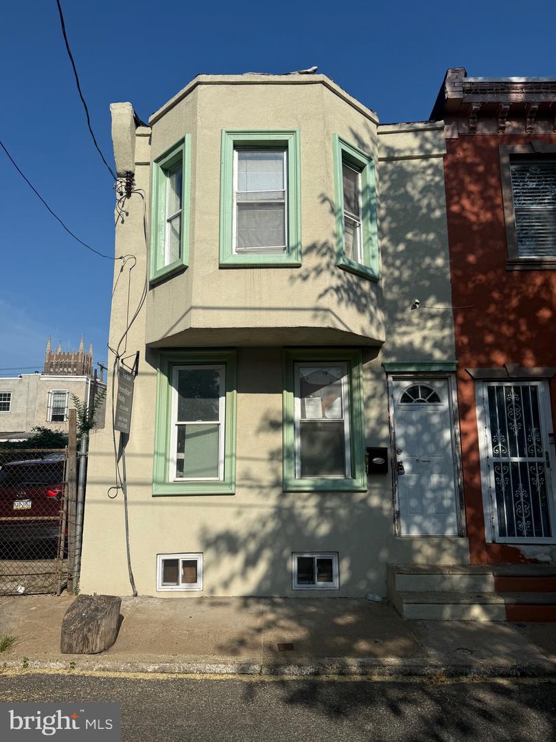2609 N Waterloo Street