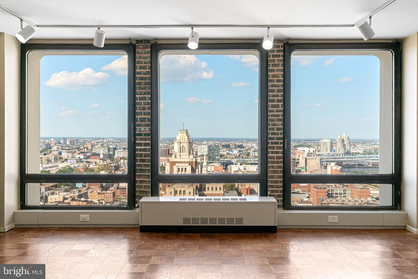 210 Locust Street #29h-W, Philadelphia