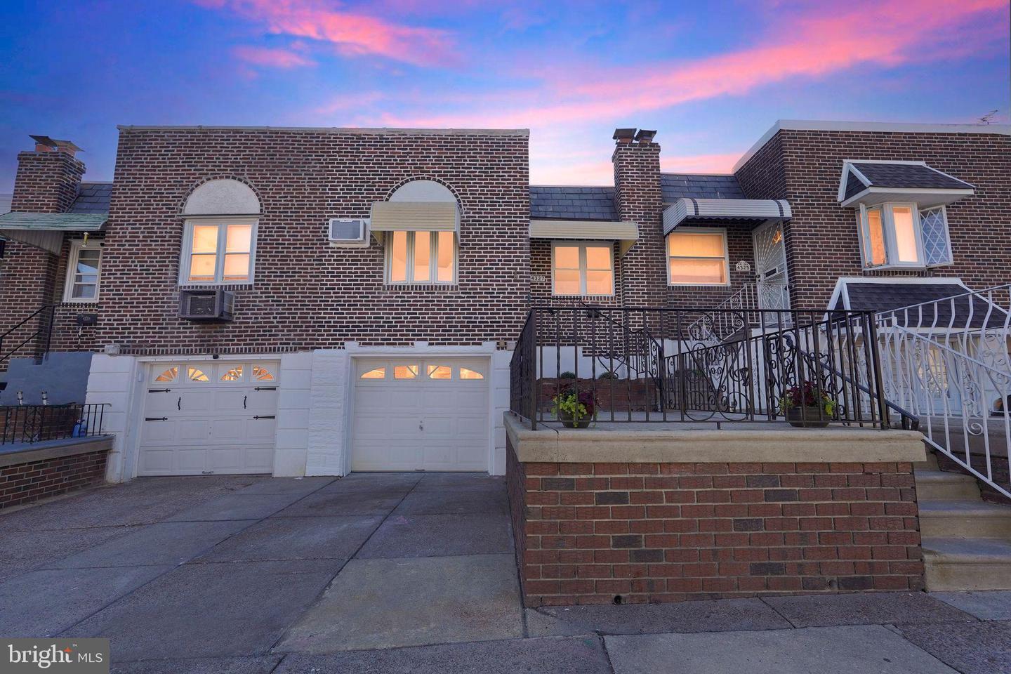 4327 Howland Street, Philadelphia