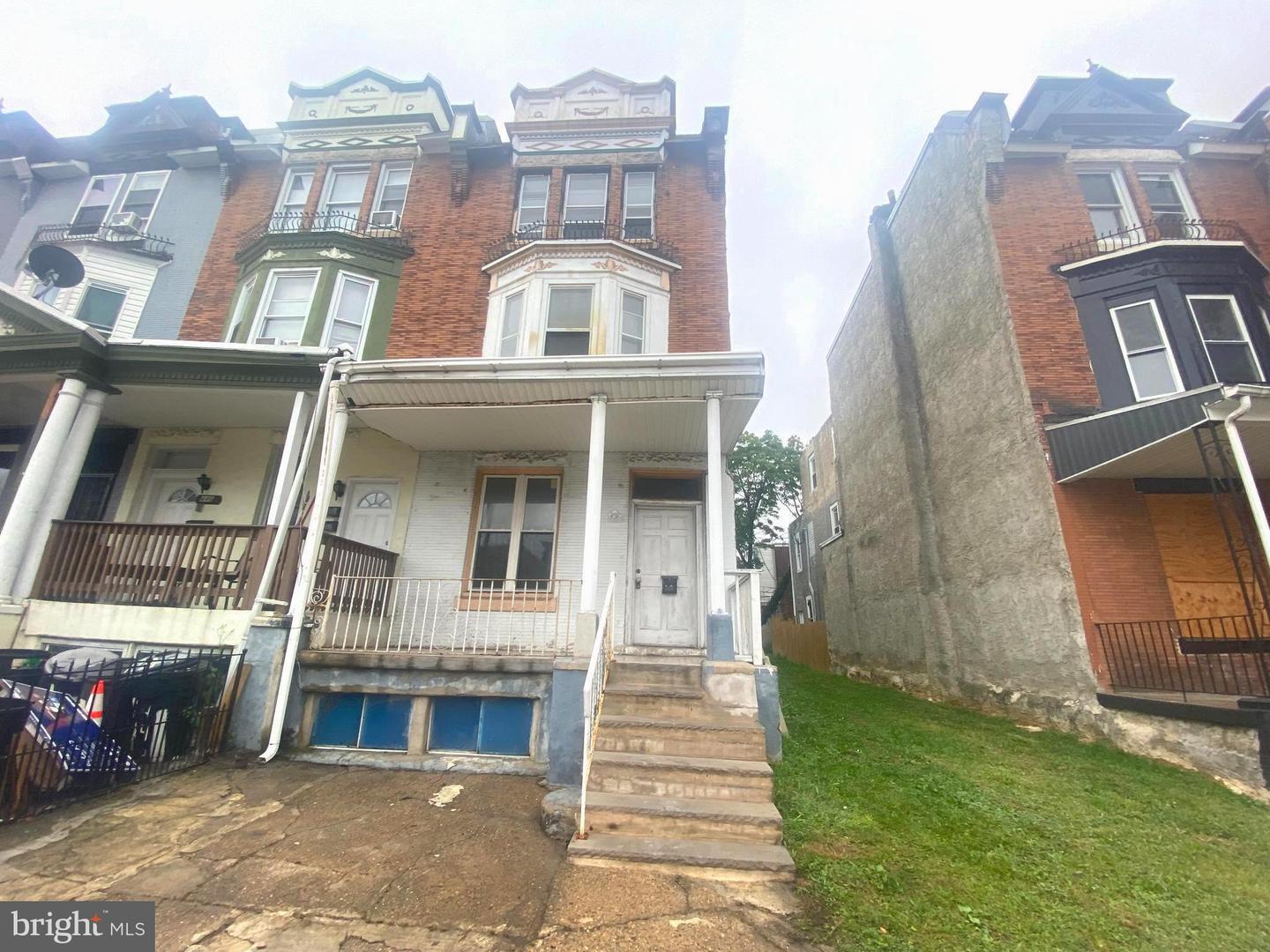 448 N 52nd Street, Philadelphia