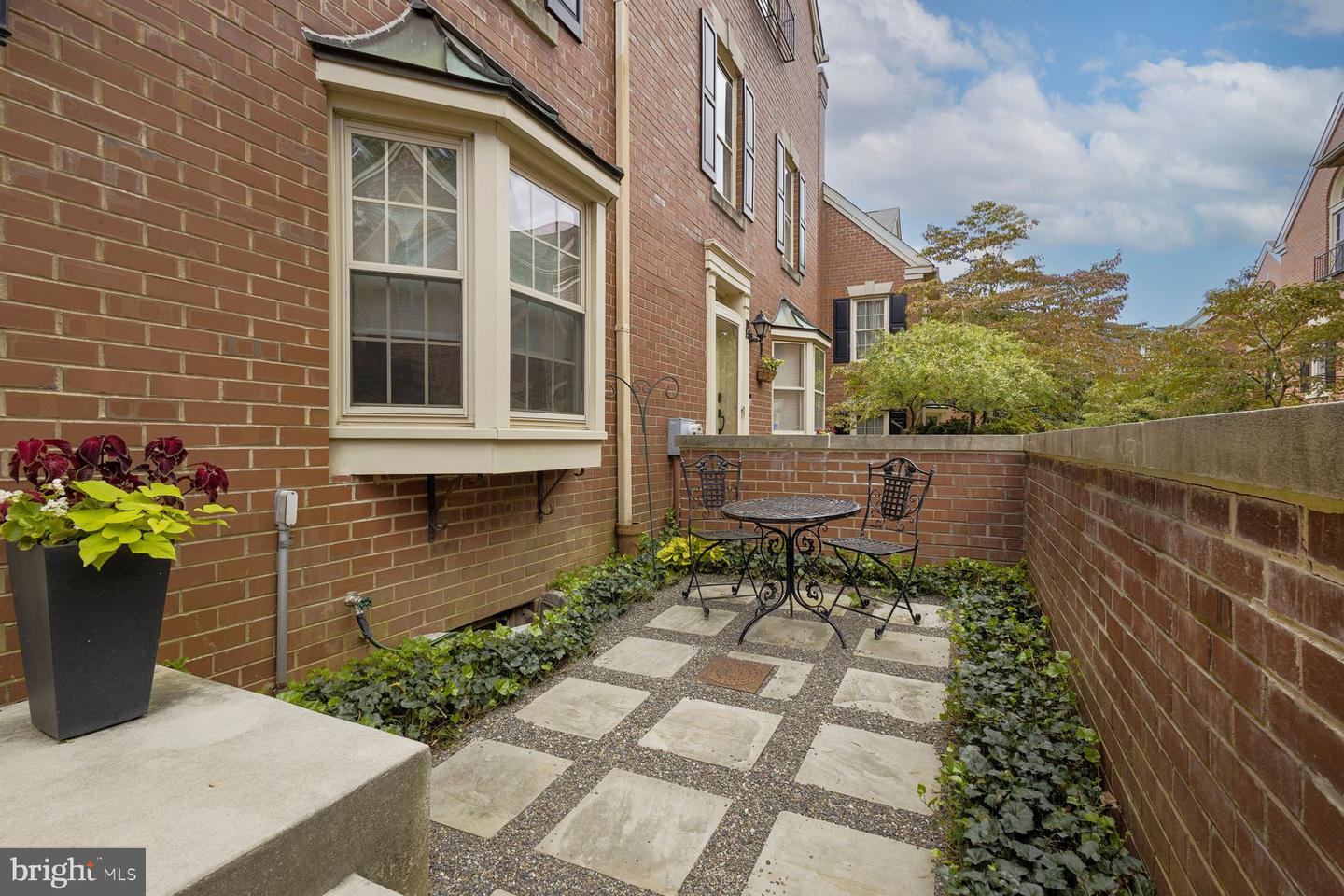 8708 Prospect Avenue #d14, Philadelphia