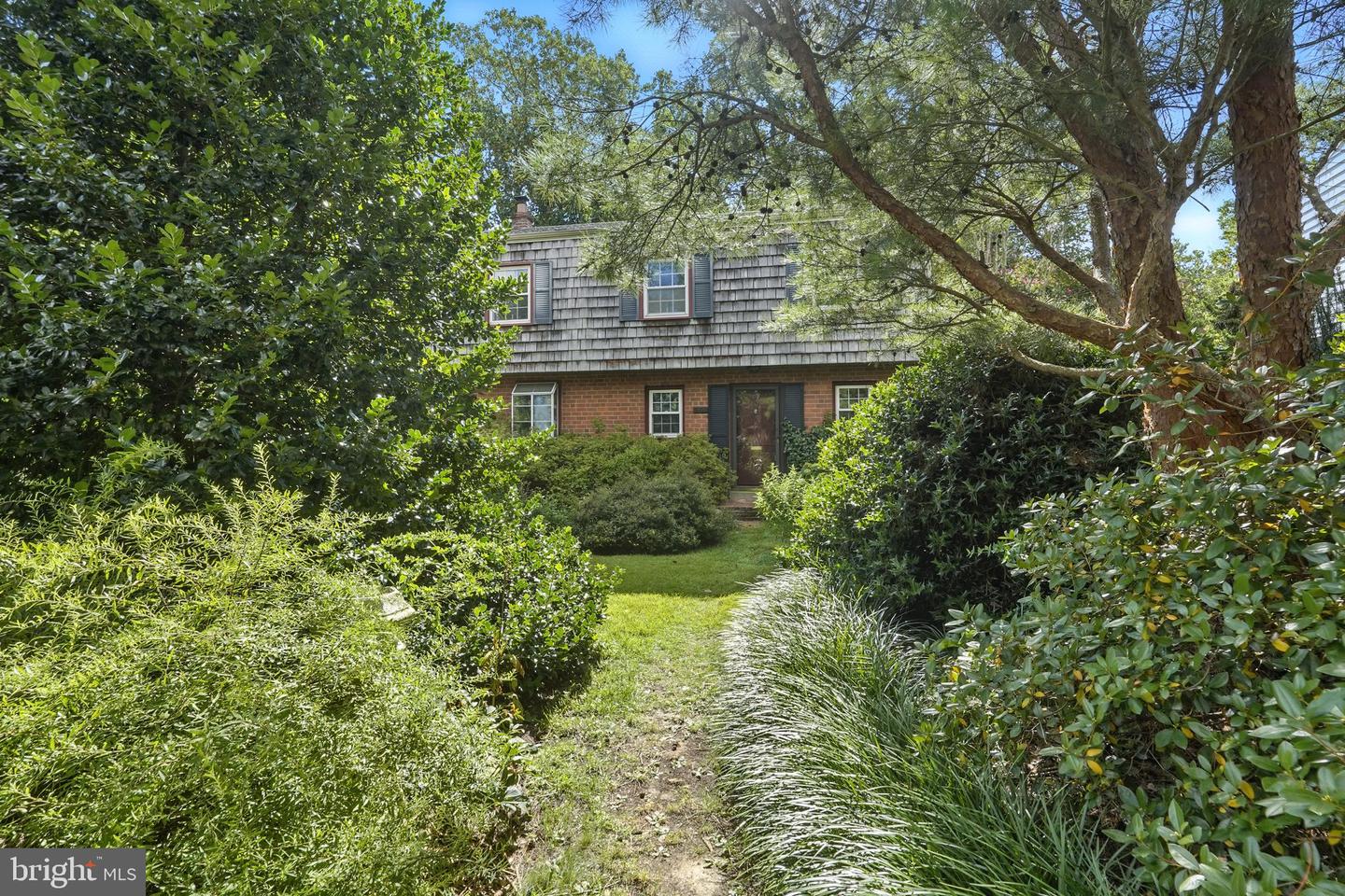 8420 Chippewa Road, Philadelphia