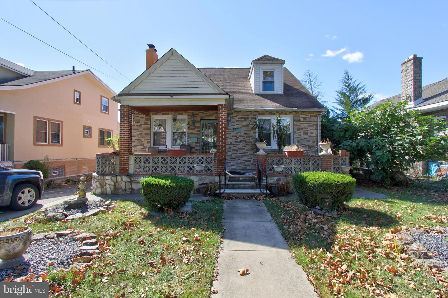 1336 Longshore Avenue, Philadelphia